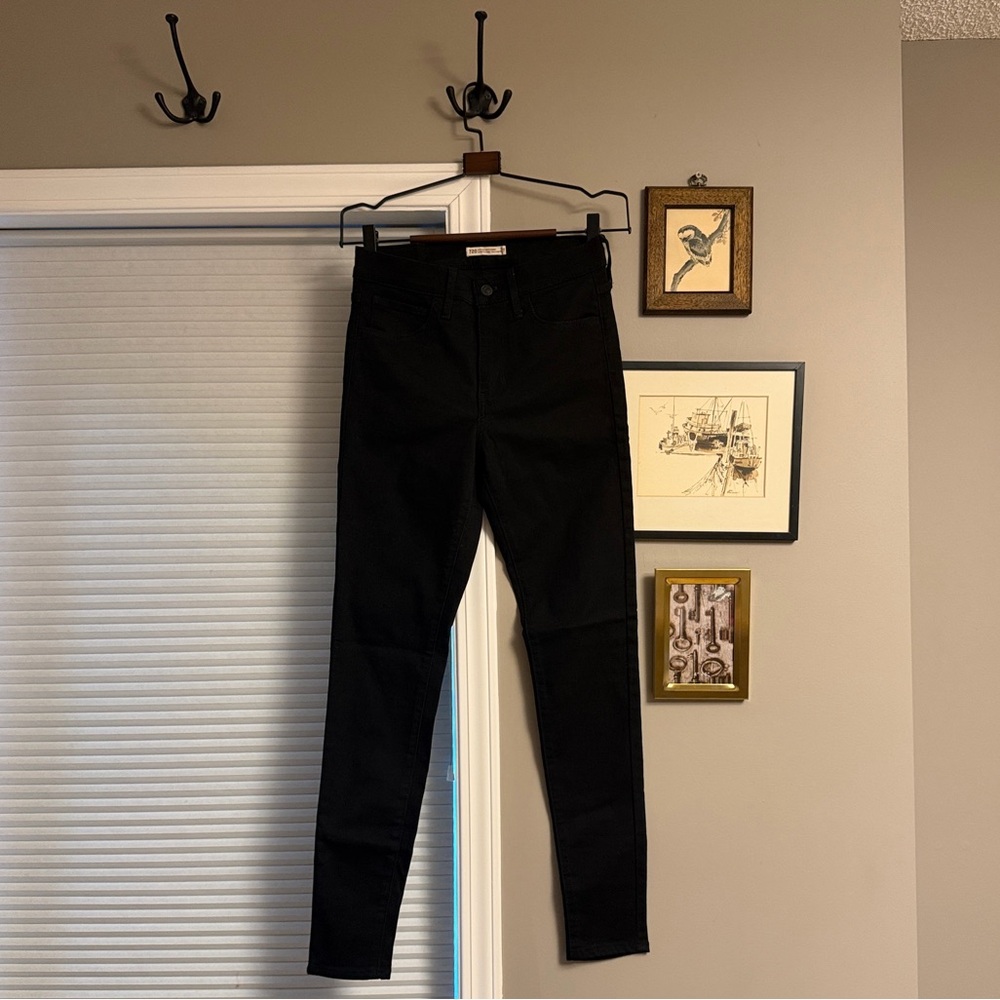 Levi’s 720 High Rise Super Skinny